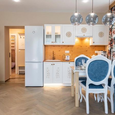 Bunia W Zakopanem Z Jacuzzi Apartman Kültér fotó