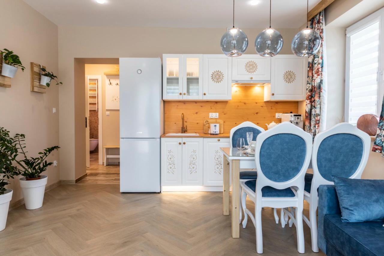 Bunia W Zakopanem Z Jacuzzi Apartman Kültér fotó