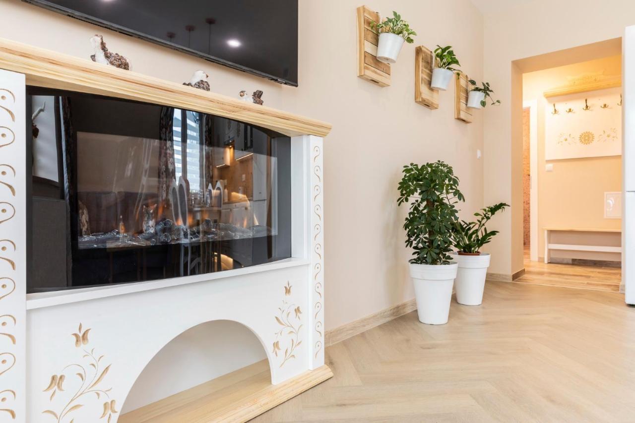 Bunia W Zakopanem Z Jacuzzi Apartman Kültér fotó