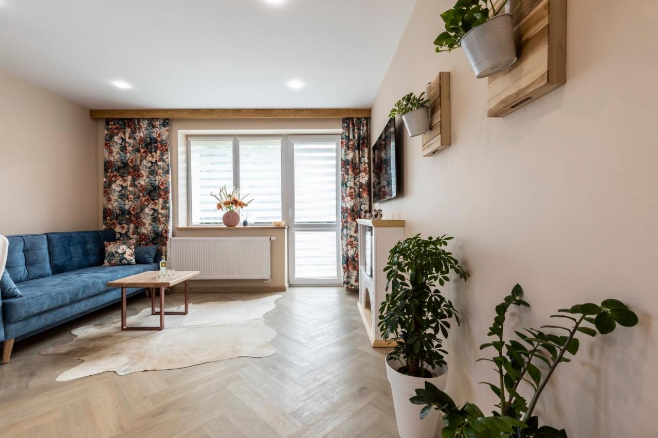 Bunia W Zakopanem Z Jacuzzi Apartman Kültér fotó